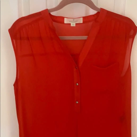 Red polyester sleeveless top sheer - Picture 2 of 5